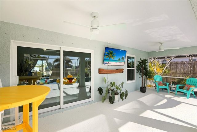 4306 NE 20th PL, Cape Coral, FL 33909