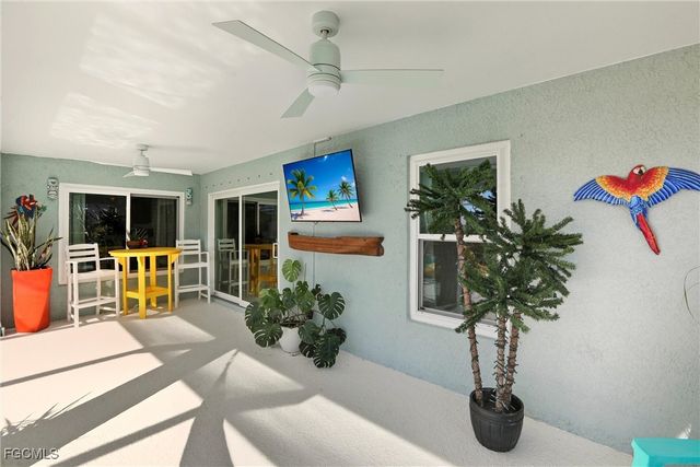 4306 NE 20th PL, Cape Coral, FL 33909