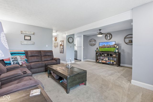 5158 Coppertree Lane, Avon, IN 46123