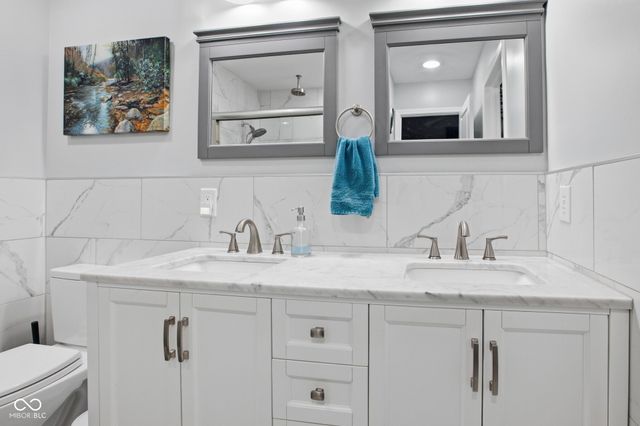 5158 Coppertree Lane, Avon, IN 46123