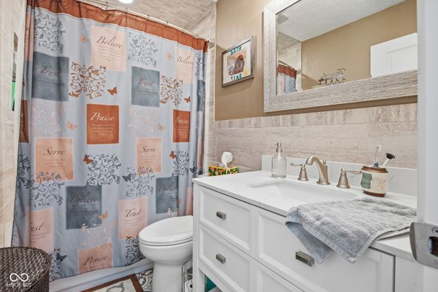 5158 Coppertree Lane, Avon, IN 46123