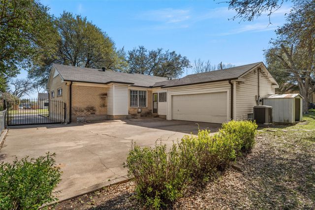 3117 Colcord Avenue, Waco, TX 76707