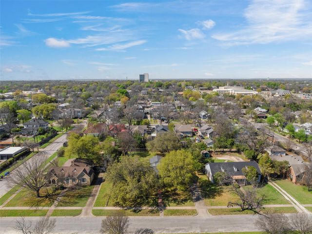 3117 Colcord Avenue, Waco, TX 76707