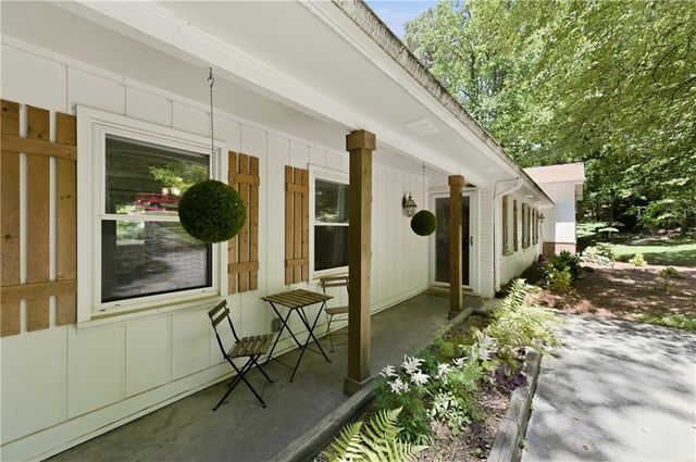 860 Oakdale Road, Canton, GA 30114