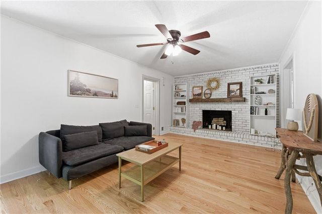 860 Oakdale Road, Canton, GA 30114