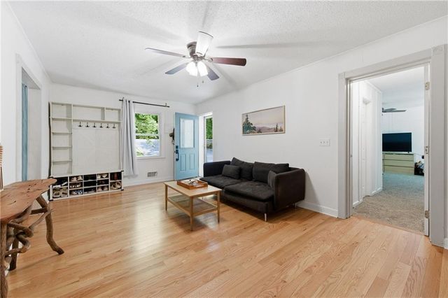 860 Oakdale Road, Canton, GA 30114