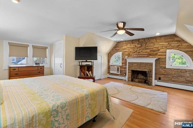 694 Sunset Road, Teaneck, NJ 07666