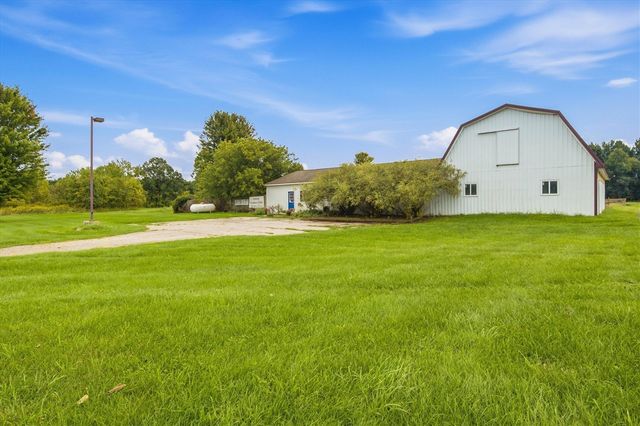 3605 White Tail Trail, Holly, MI 48442