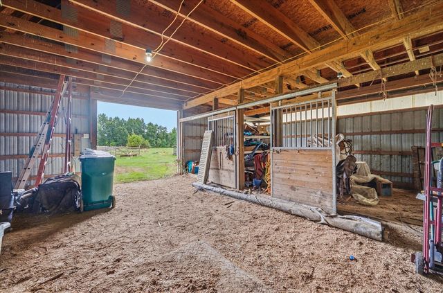 3605 White Tail Trail, Holly, MI 48442
