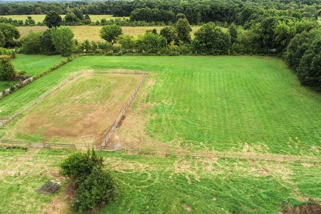 3605 White Tail Trail, Holly, MI 48442