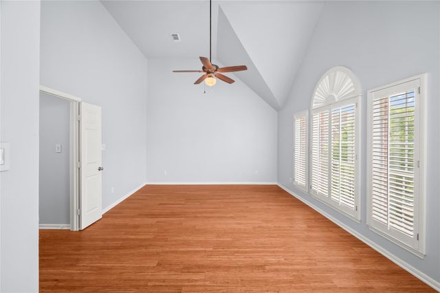 4431 Castle Court, Houston, TX 77006