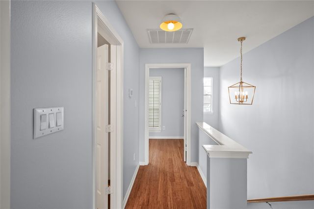 4431 Castle Court, Houston, TX 77006