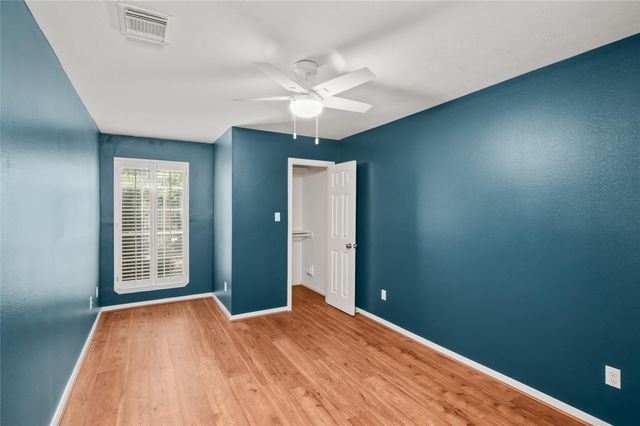 4431 Castle Court, Houston, TX 77006