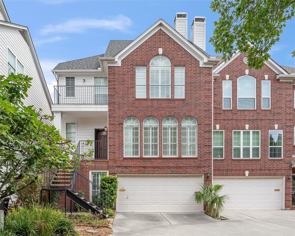 4431 Castle Court, Houston, TX 77006