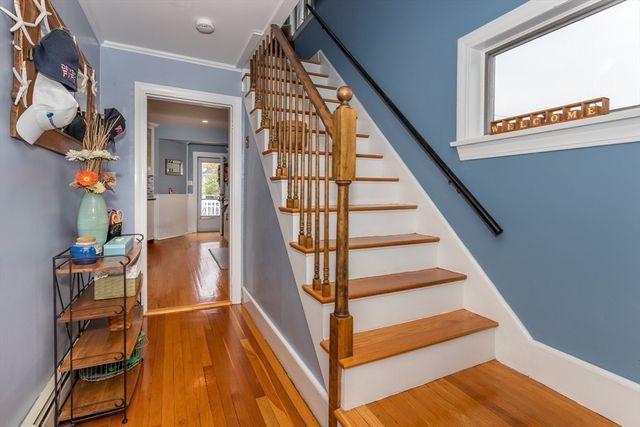 43 Parke Ave, Quincy, MA 02171