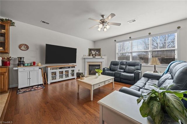 3792 Filton Drive, Greensboro, NC 27406