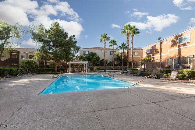 9303 Gilcrease Avenue 1053, Las Vegas, NV 89149