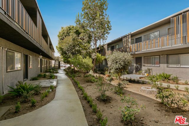 4140 Grand View Boulevard 14, Los Angeles, CA 90066
