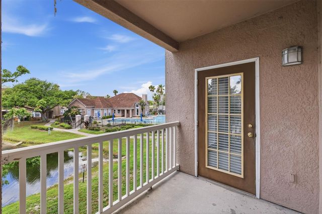 10504 VILLA VIEW CIRCLE, Tampa, FL 33647