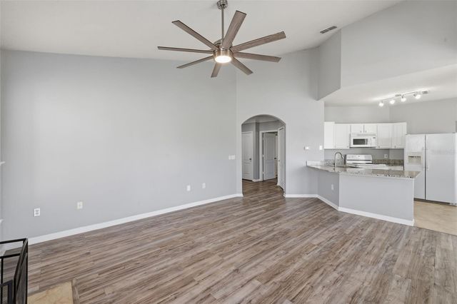 10504 VILLA VIEW CIRCLE, Tampa, FL 33647