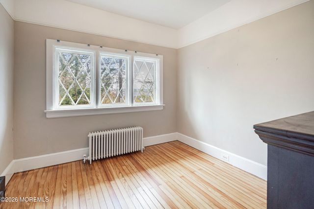 28 Twinlights Terrace, Highlands, NJ 07732