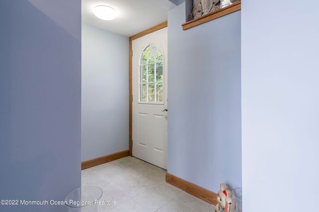 28 Twinlights Terrace, Highlands, NJ 07732