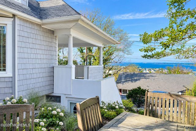 28 Twinlights Terrace, Highlands, NJ 07732