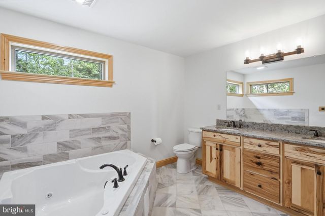 45 LINCOLN TRAIL, Berkeley Springs, WV 25411