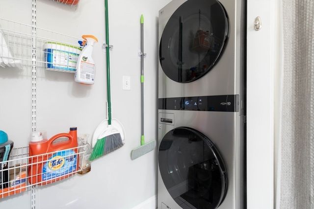 221 Neponset Ave 2, Boston, MA 02122