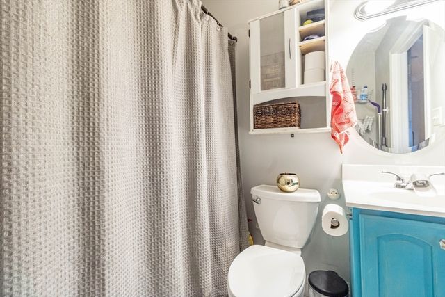 221 Neponset Ave 2, Boston, MA 02122