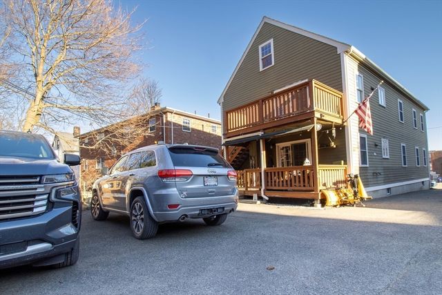 221 Neponset Ave 2, Boston, MA 02122