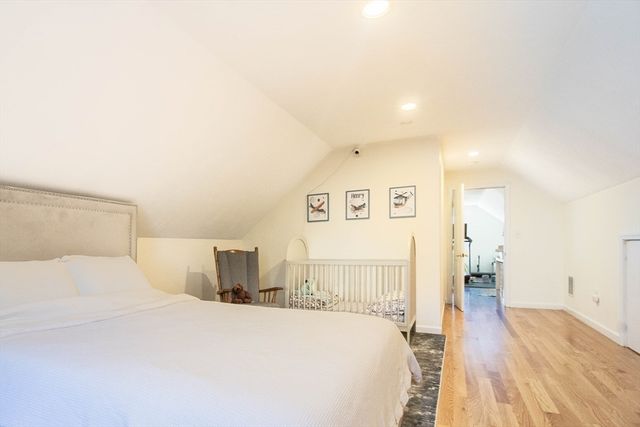 221 Neponset Ave 2, Boston, MA 02122