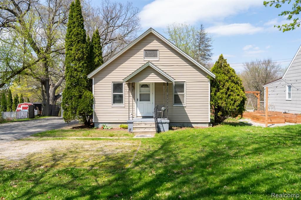 6248 Waldon Road, Clarkston, MI 48346