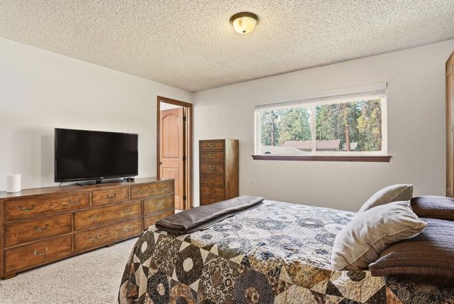 9719 E Crossbow Ct, Spokane, WA 99206