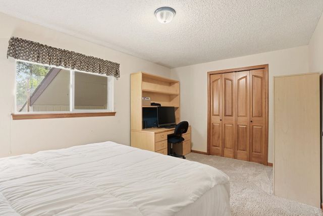 9719 E Crossbow Ct, Spokane, WA 99206
