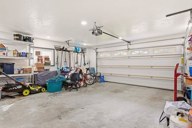 9719 E Crossbow Ct, Spokane, WA 99206