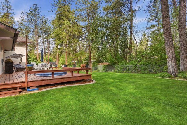 9719 E Crossbow Ct, Spokane, WA 99206