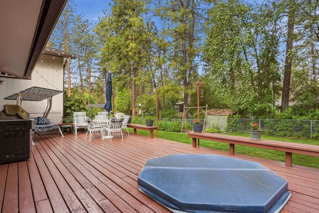 9719 E Crossbow Ct, Spokane, WA 99206