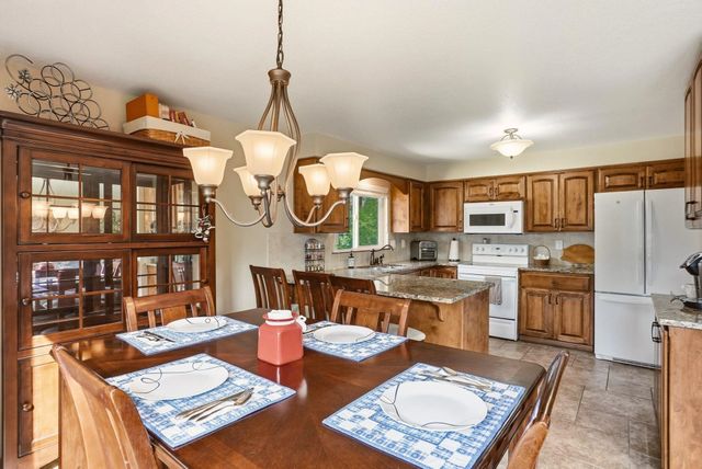 9719 E Crossbow Ct, Spokane, WA 99206