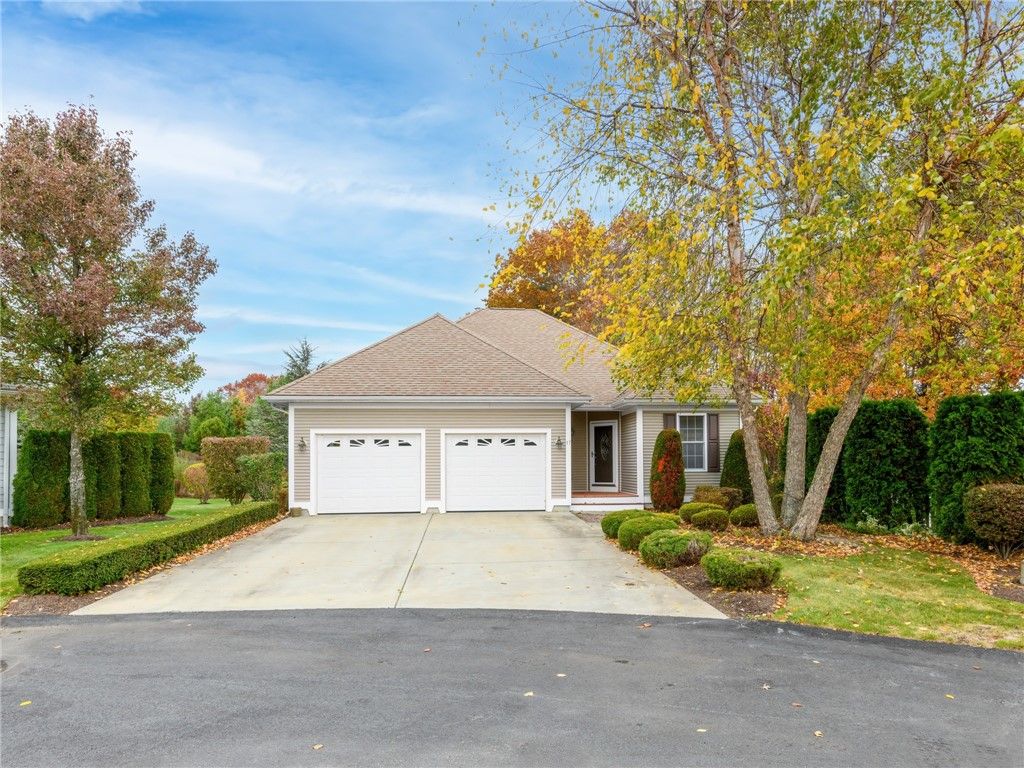 17 Jaclyn Drive, Coventry, RI 02816