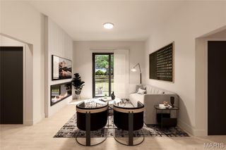 1121 S Main Street 205, St Charles, MO 63301