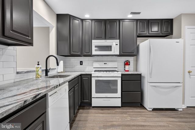 7403 BALTIMORE DR, Marlton, NJ 08053