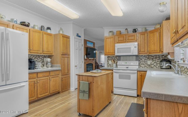 116 W Island Trail, Hertford, NC 27944