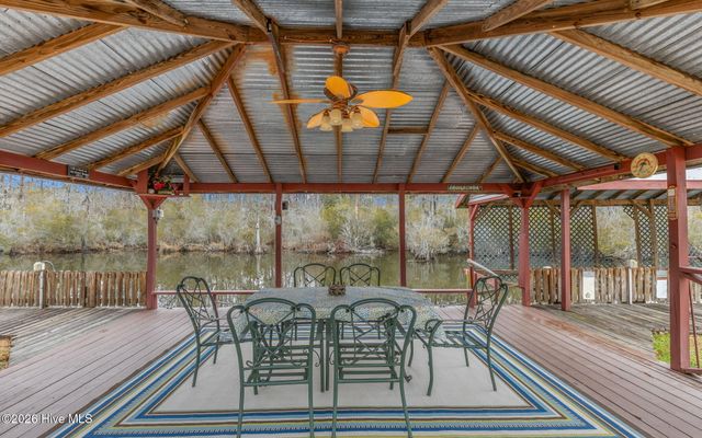 116 W Island Trail, Hertford, NC 27944