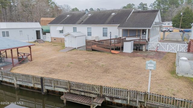 116 W Island Trail, Hertford, NC 27944