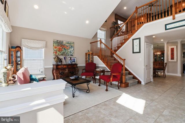 12 CARDINALFLOWER LN, Princeton Junction, NJ 08550