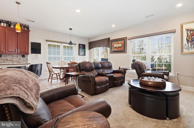 12 CARDINALFLOWER LN, Princeton Junction, NJ 08550