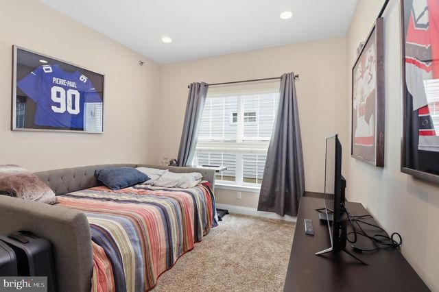 12 CARDINALFLOWER LN, Princeton Junction, NJ 08550