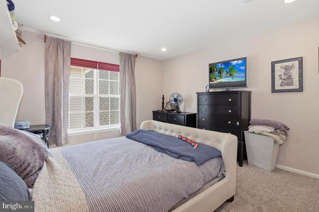 12 CARDINALFLOWER LN, Princeton Junction, NJ 08550