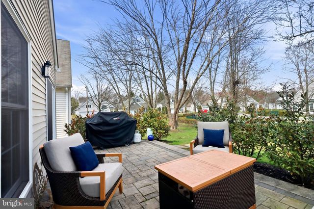 12 CARDINALFLOWER LN, Princeton Junction, NJ 08550